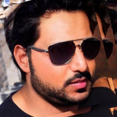 Profile photo of Manu Nayar